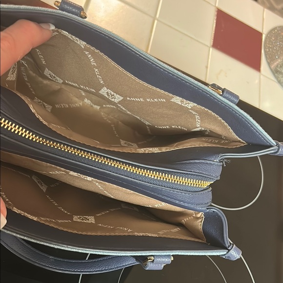 Anne Klein Blue and Navy Tote Bag - Picture 5 of 7